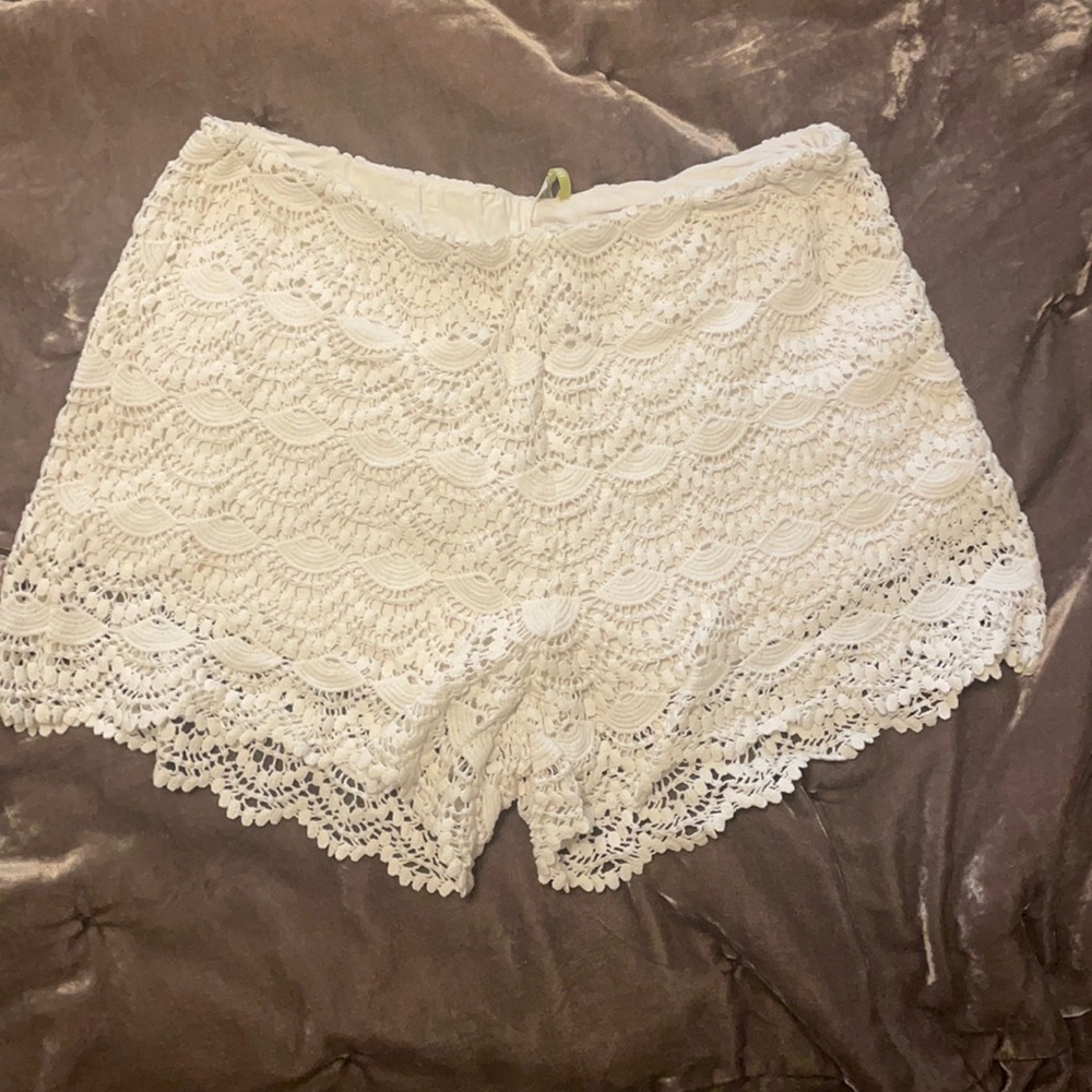 Gianni Bini lace shorts